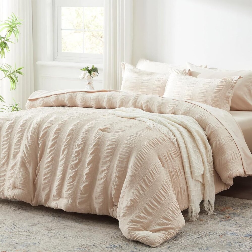 New Full Comforter Set 7 Pieces, Beige Seersucker Bed in a Bag with Comforter